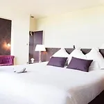 Domaine De La Corniche Hotel