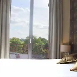 Domaine De La Corniche Hotel 4*
