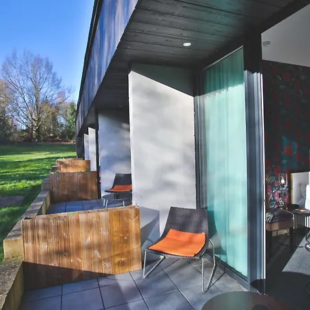 Domaine De La Corniche Hotel Rolleboise