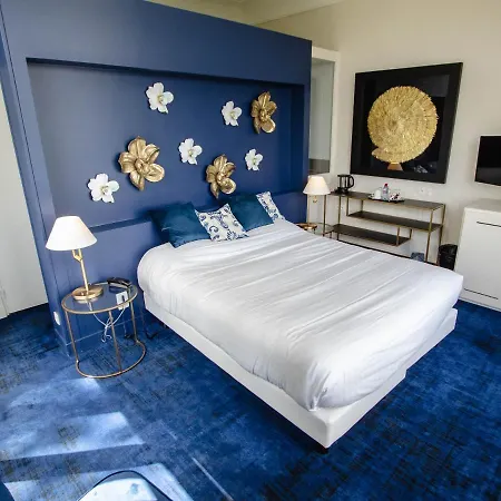 Hotel Domaine De La Corniche 4*