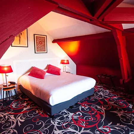 Domaine De La Corniche Hotel 4*