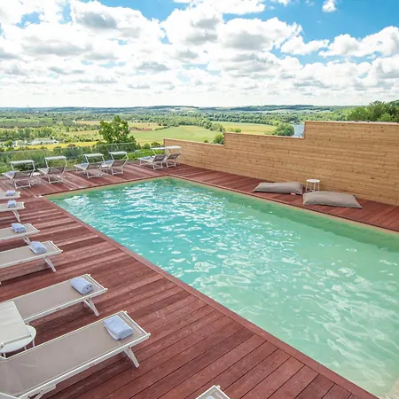Domaine De La Corniche 4*