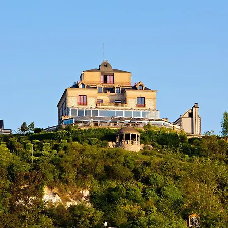Domaine De La Corniche Otel Rolleboise