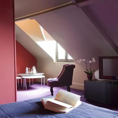 Domaine De La Corniche Hotel Rolleboise