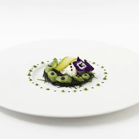Domaine De La Corniche 4* Rolleboise