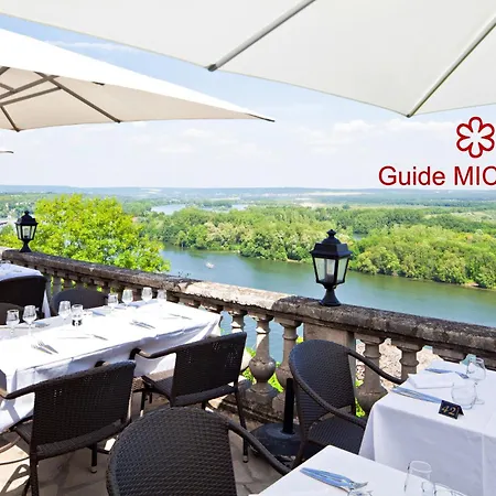 Domaine De La Corniche Hotel 4*