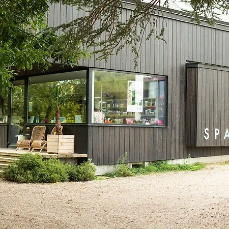 Domaine De La Corniche 4*