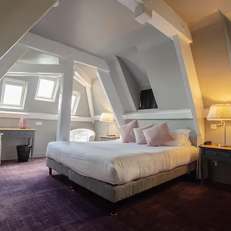 Domaine De La Corniche Rolleboise