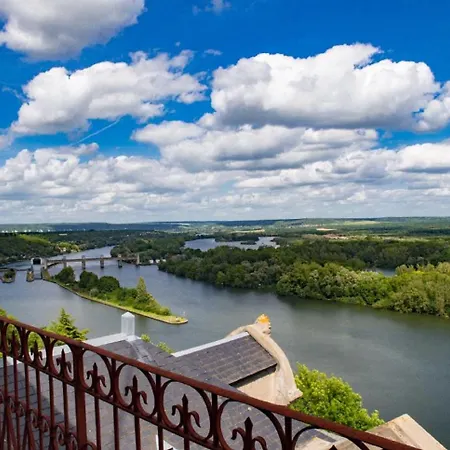 Domaine De La Corniche Rolleboise