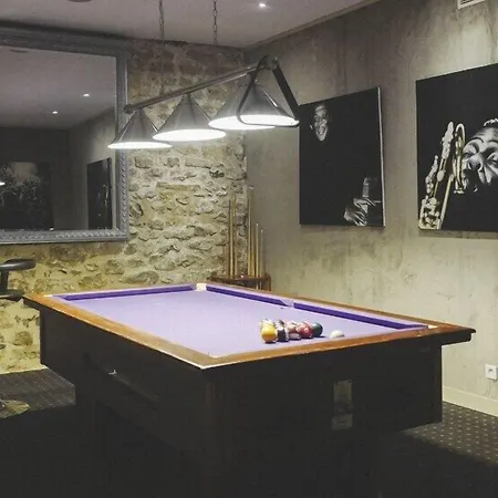 Domaine De La Corniche Hotel Rolleboise