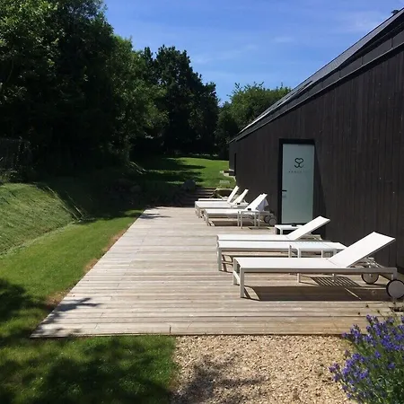 Domaine De La Corniche