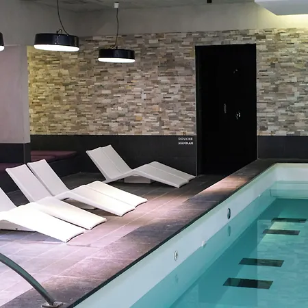 Hotel Domaine De La Corniche 4*