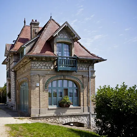 Otel Domaine De La Corniche Rolleboise