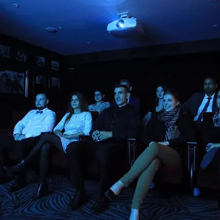 Domaine De La Corniche Hotel Rolleboise