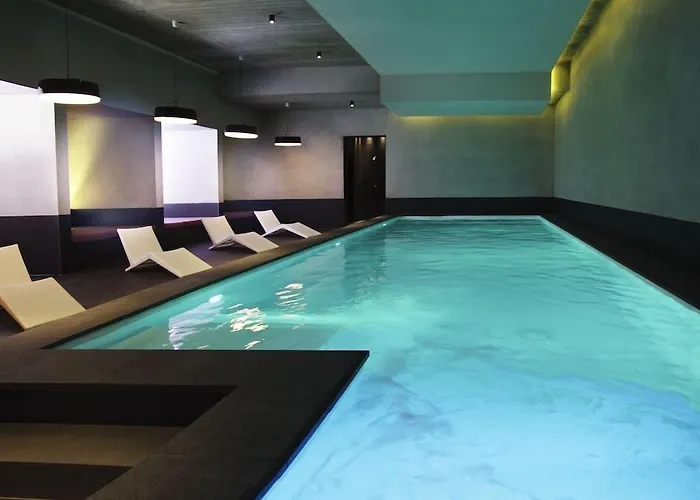 Domaine De La Corniche Hotell 4*