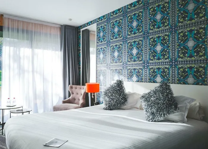 Domaine De La Corniche Hotel