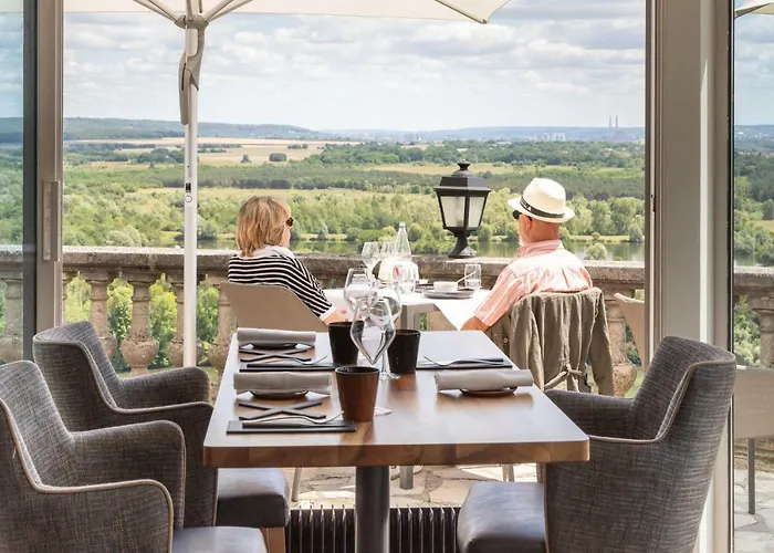 Domaine De La Corniche Hotel
